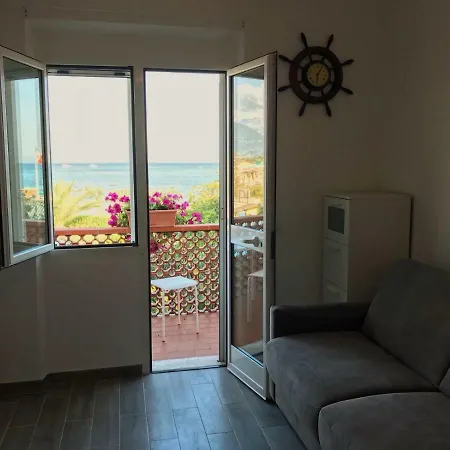 La Casa Di Giulia Apartment Bocca di Magra